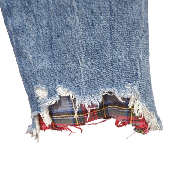Zara Low Rise Crop Flare Plaid Raw Hem Rigid Jeans Size 8 - Picture 6 of 11